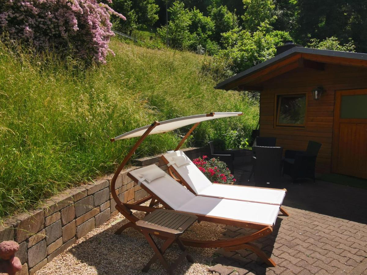 Hotel Gruener Baum Mit Restaurant & Wellness Oberzent Eksteriør billede