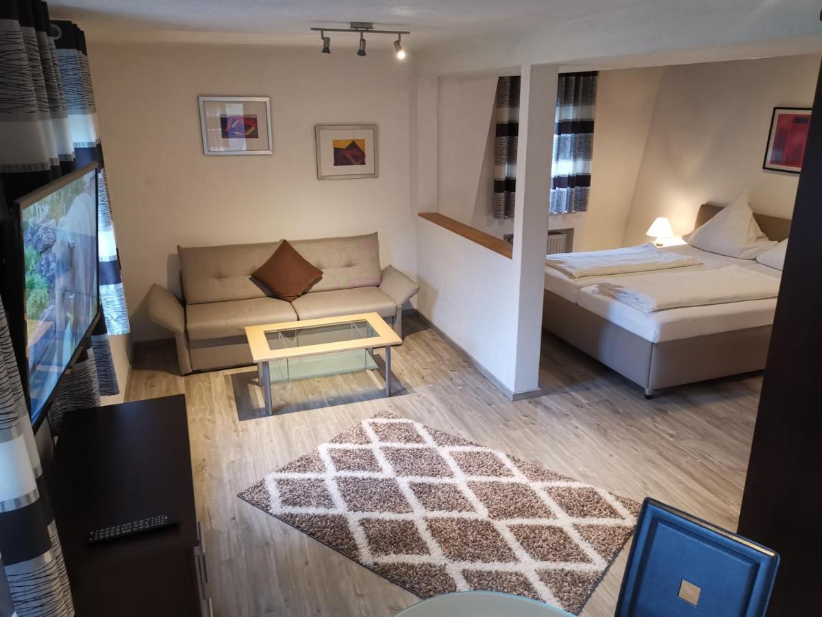 Hotel Gruener Baum Mit Restaurant & Wellness Oberzent Eksteriør billede